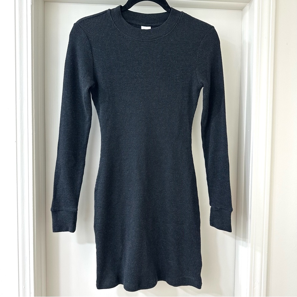 TNA Charcoal Gray Waffle Knit Long Sleeve Dress, Aritzia, Size S